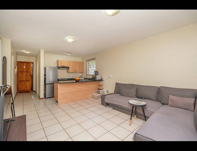 1 BEDROOM APARTMENT FOR SALE IN BLACKHEATH